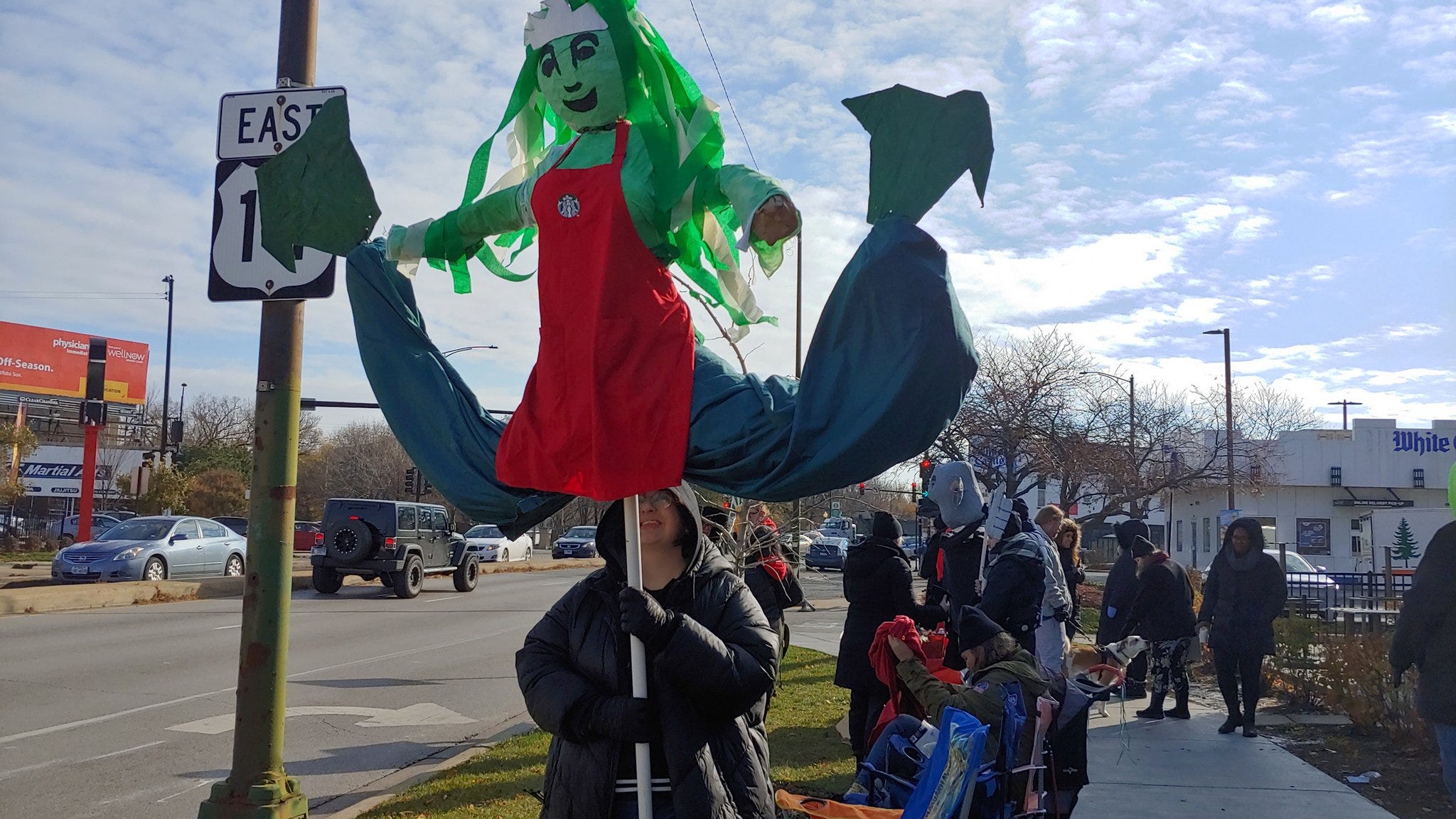 Some Starbucks workers hold 'Red Cup Rebellion' in Chicago