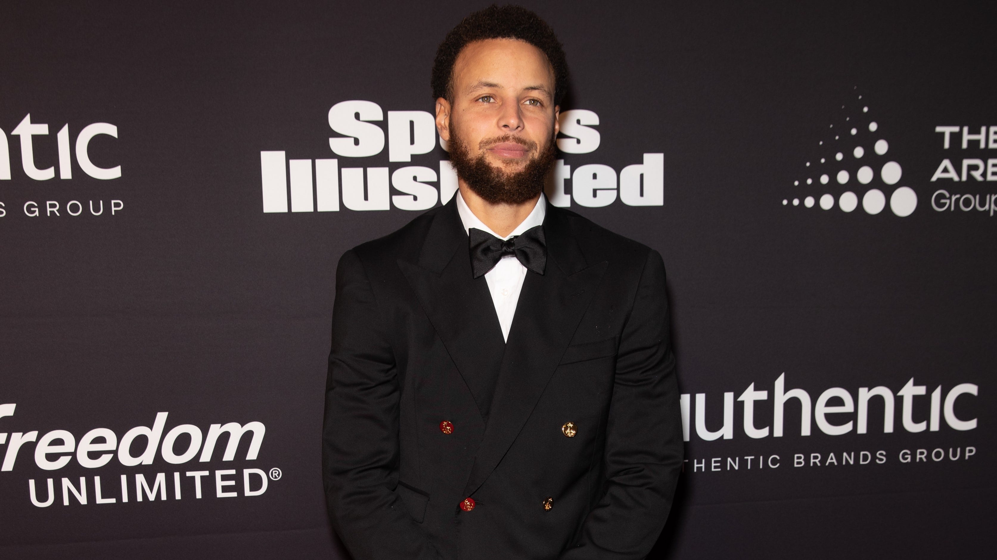 Steph Curry launches Gentleman's Cut whiskey bourbon line