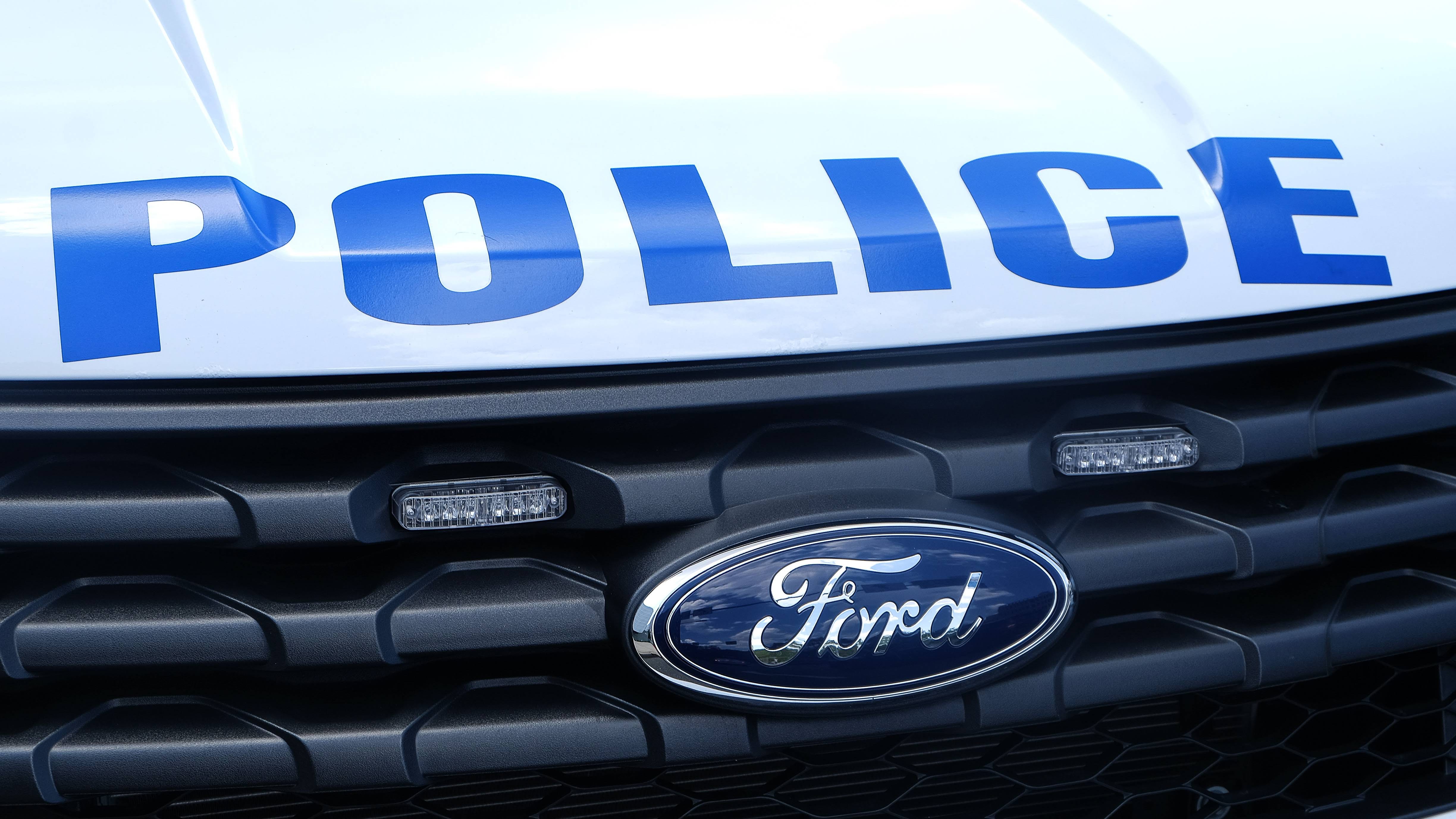 Philly police investigating video that shows man assaulting driver, throwing bricks at car
