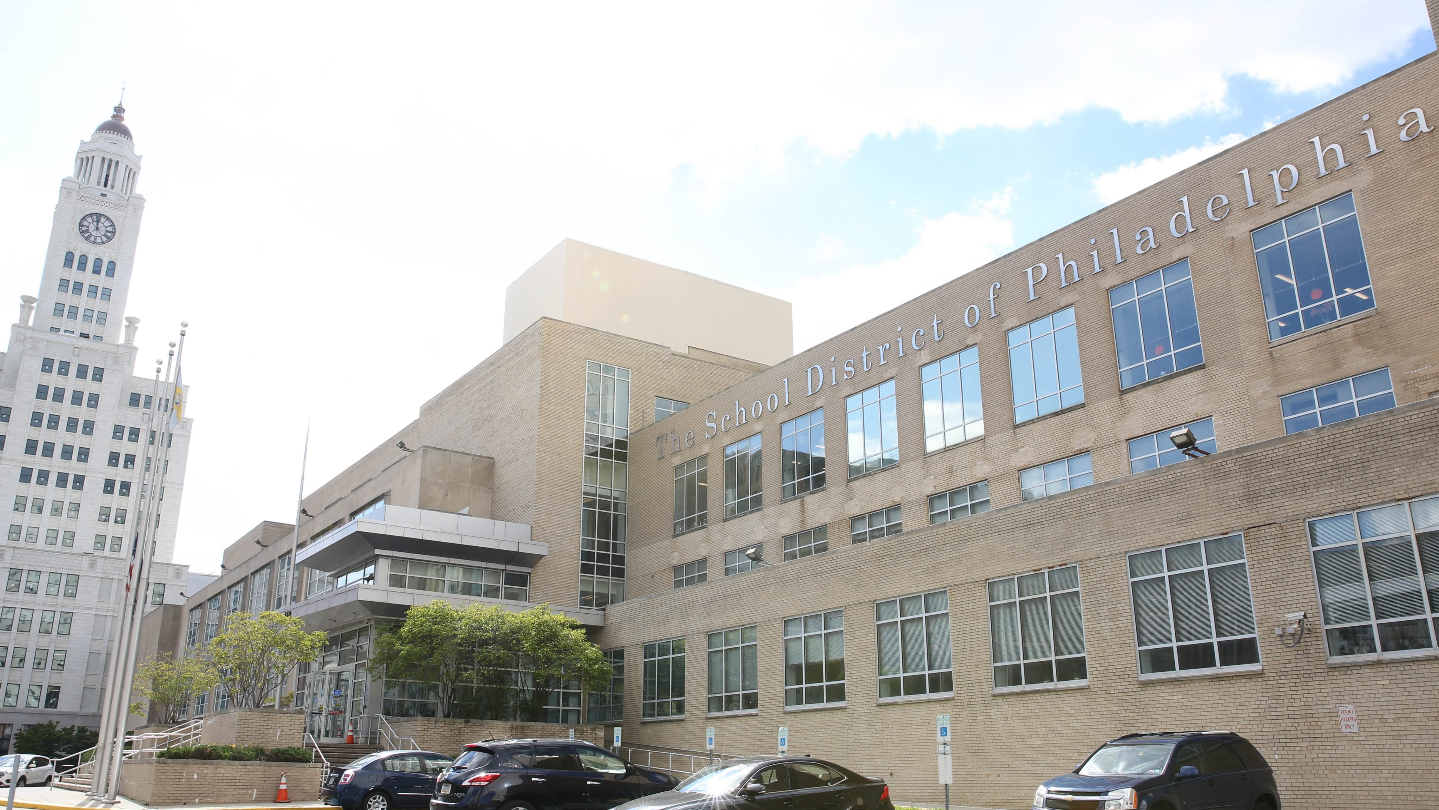 Philly School District nixes scheduled return to classrooms until further notice