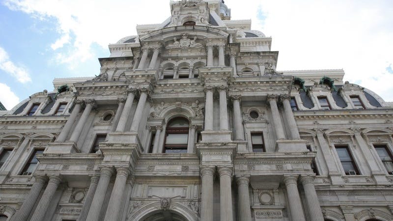 Philadelphia City Council approves live entertainment by restaurants