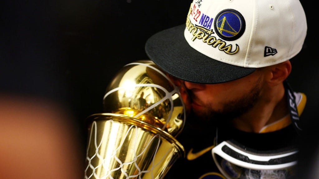 Shaq: Steph Curry is greatest shooter in NBA history, in the discussion for best player