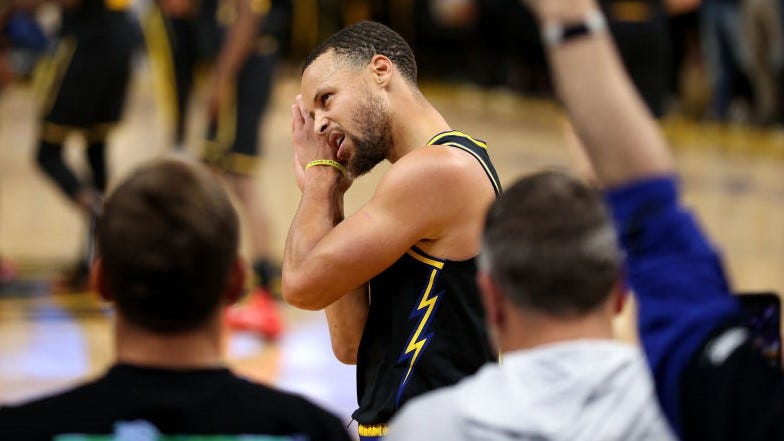 Steph Curry drops 30, carries Warriors past Nuggets in Game 5