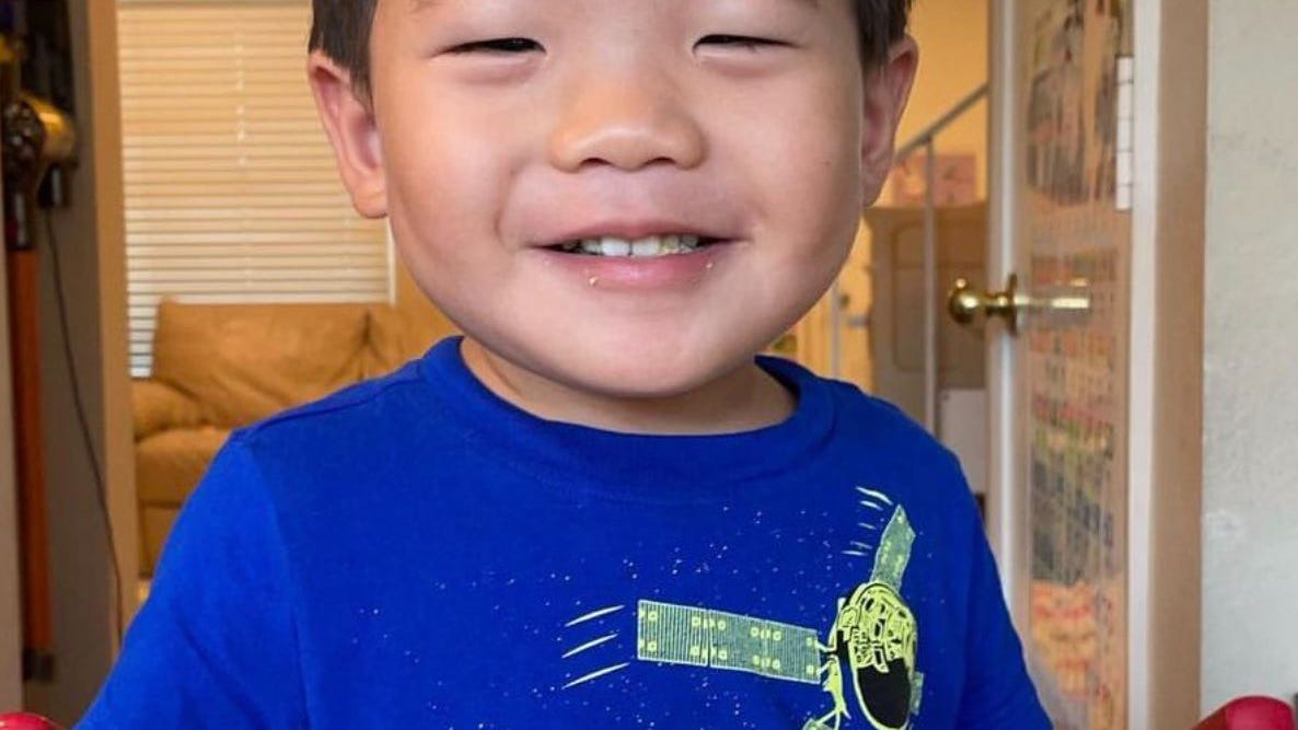 2-year-old boy abducted inside stolen minivan in Buena Park found safe