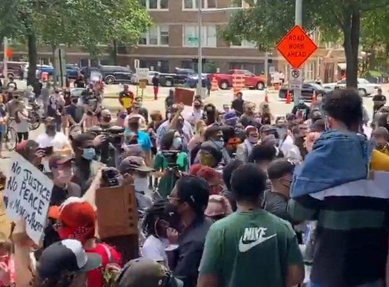 Protesters gather at Richmond City Hall for mayor's apology