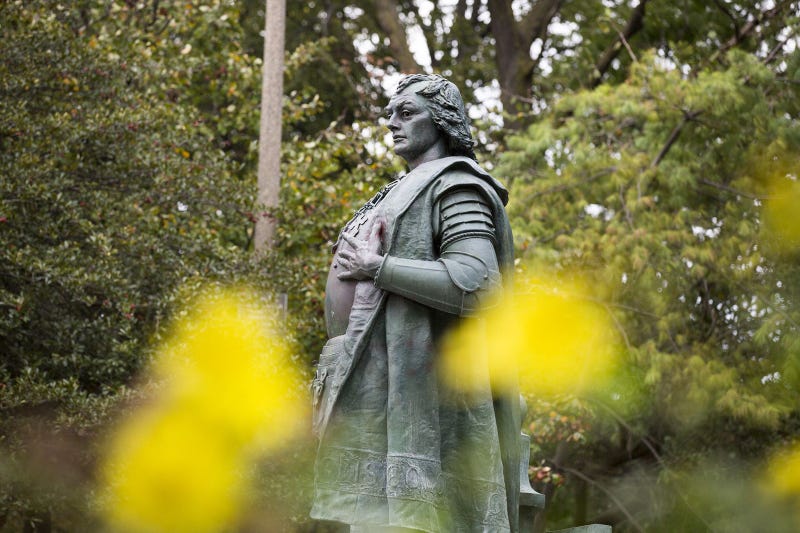 Columbus statue in Chicago before it was removed