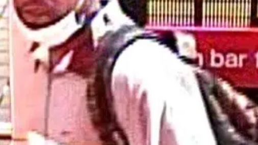 VIDEO: Man spat on, stabbed inside Manhattan subway station attack, suspect sought
