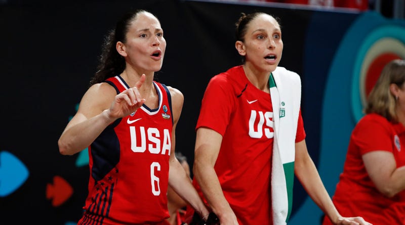 sue-bird-diana-taurasi-team-usa-college-exhibitonsjpg