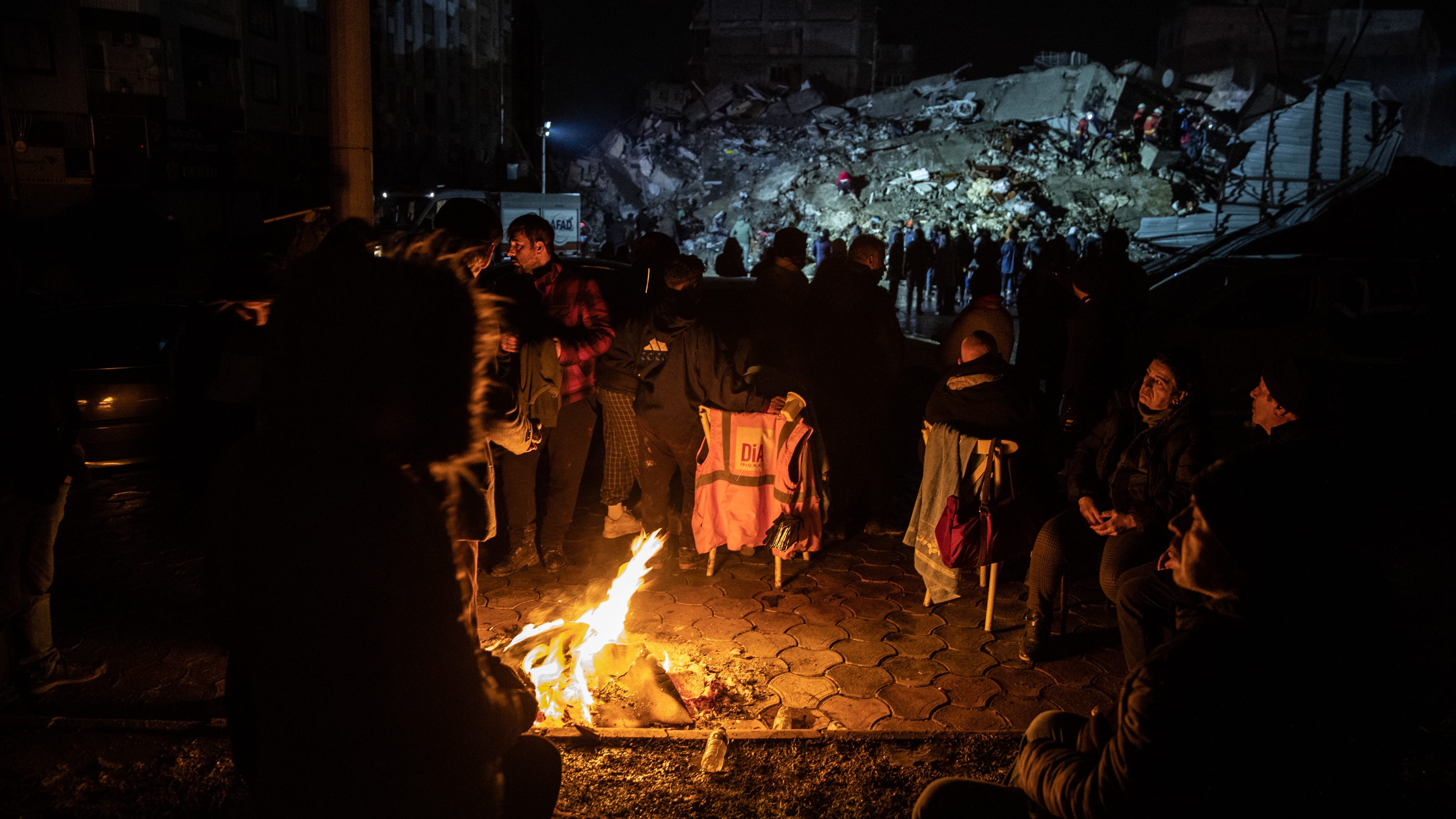 Local humanitarian organizer reacts to deadly quakes in Turkey, Syria