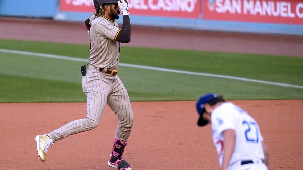 WATCH: Tatis homers off Bauer twice, trolls ace with one-eye celebration, McGregor strut