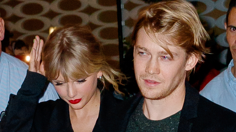 Taylor Swift and Joe Alwyn 