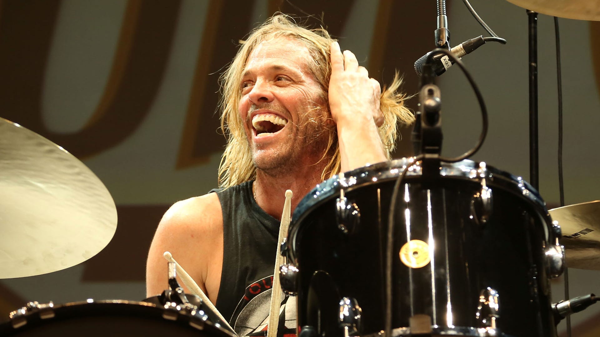 Watch Taylor Hawkins' son honor his dad with Foo Fighters' 'My Hero' performance