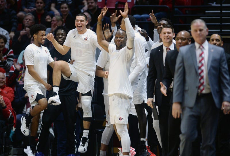 The Aztecs Celebrate 20 Straight