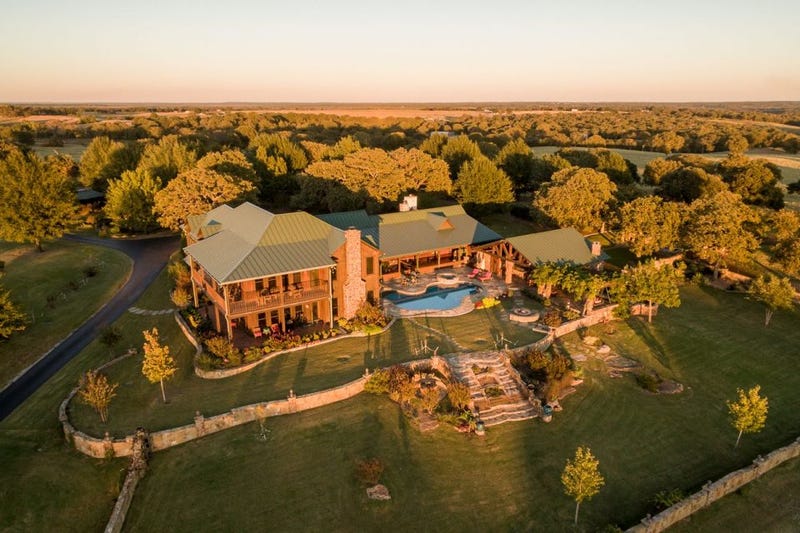 Terry Bradshaw's Oklahoma ranch