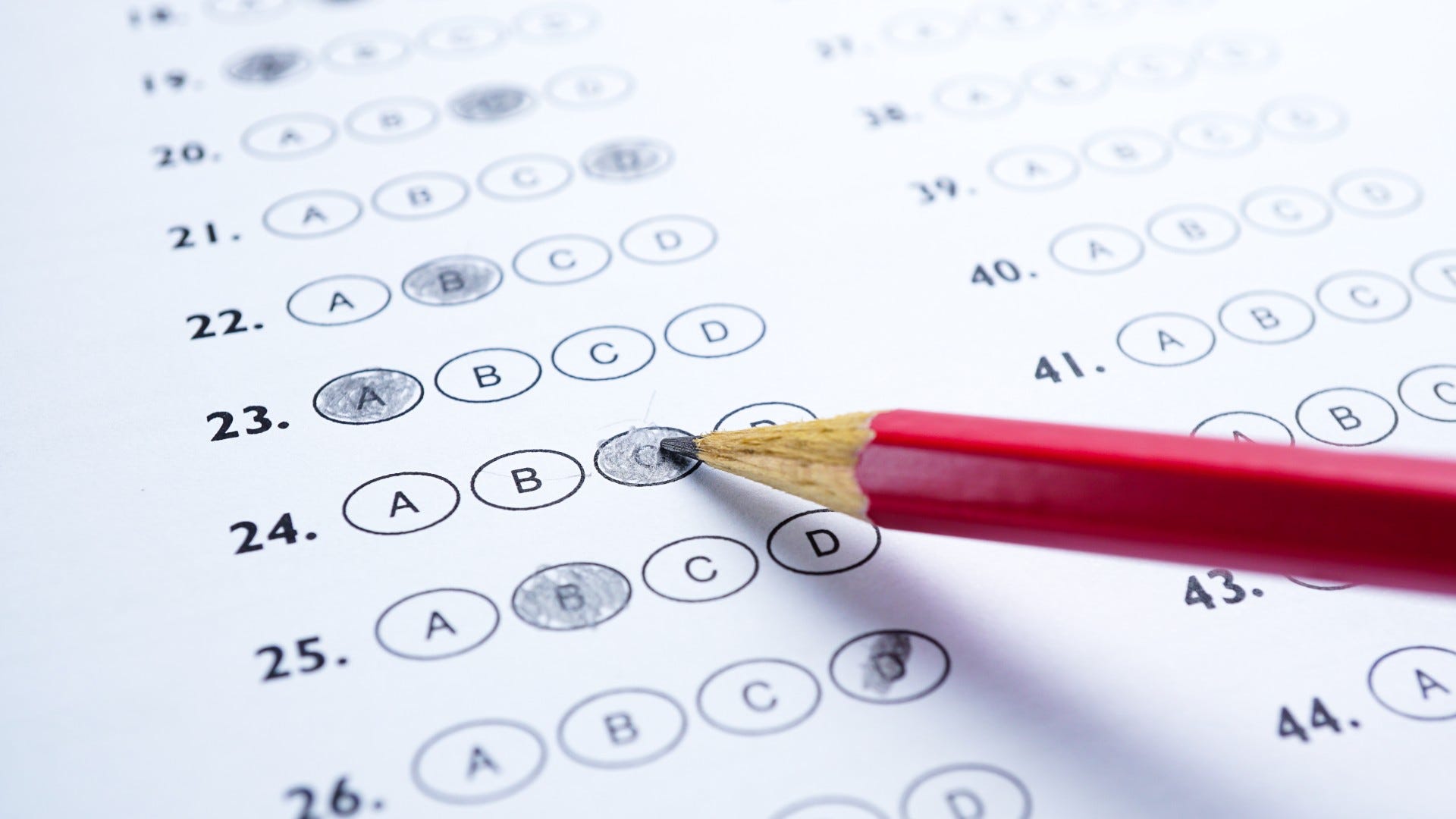 National test scores for 9-year-old students sharply drop during pandemic