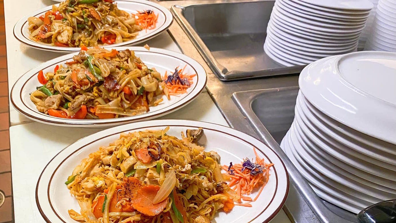 St. Louis County restaurant offers free meals 'no questions asked' to help anyone in need