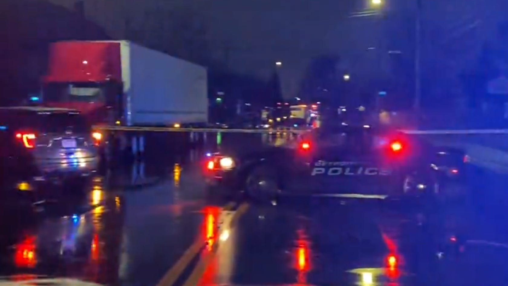 2 dead in early morning collision with semi truck on Detroit's east side