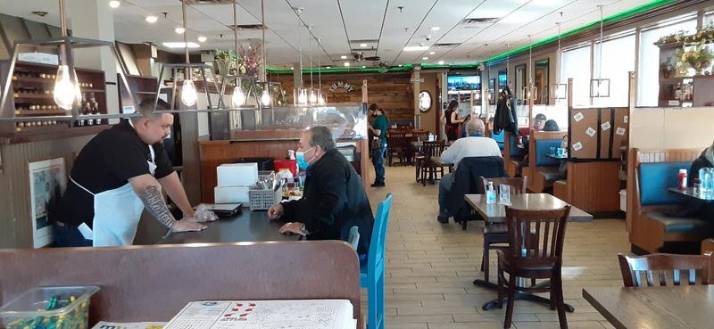 Room for more tables at Key's Cafe in Roseville