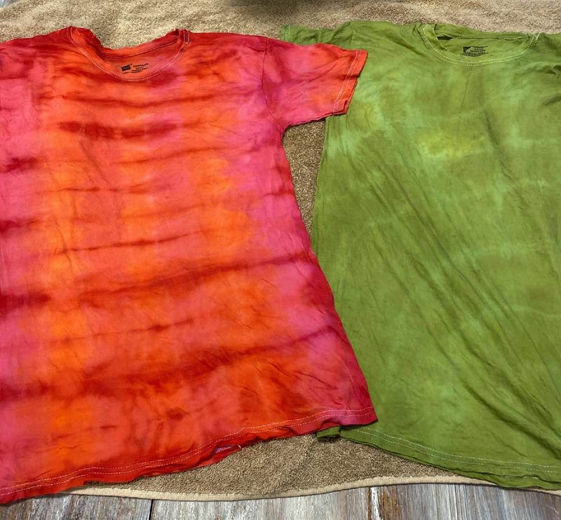 tie dye shirts