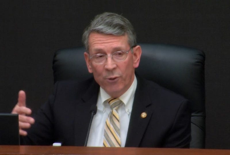 Arlington Heights Mayor Tom Hayes