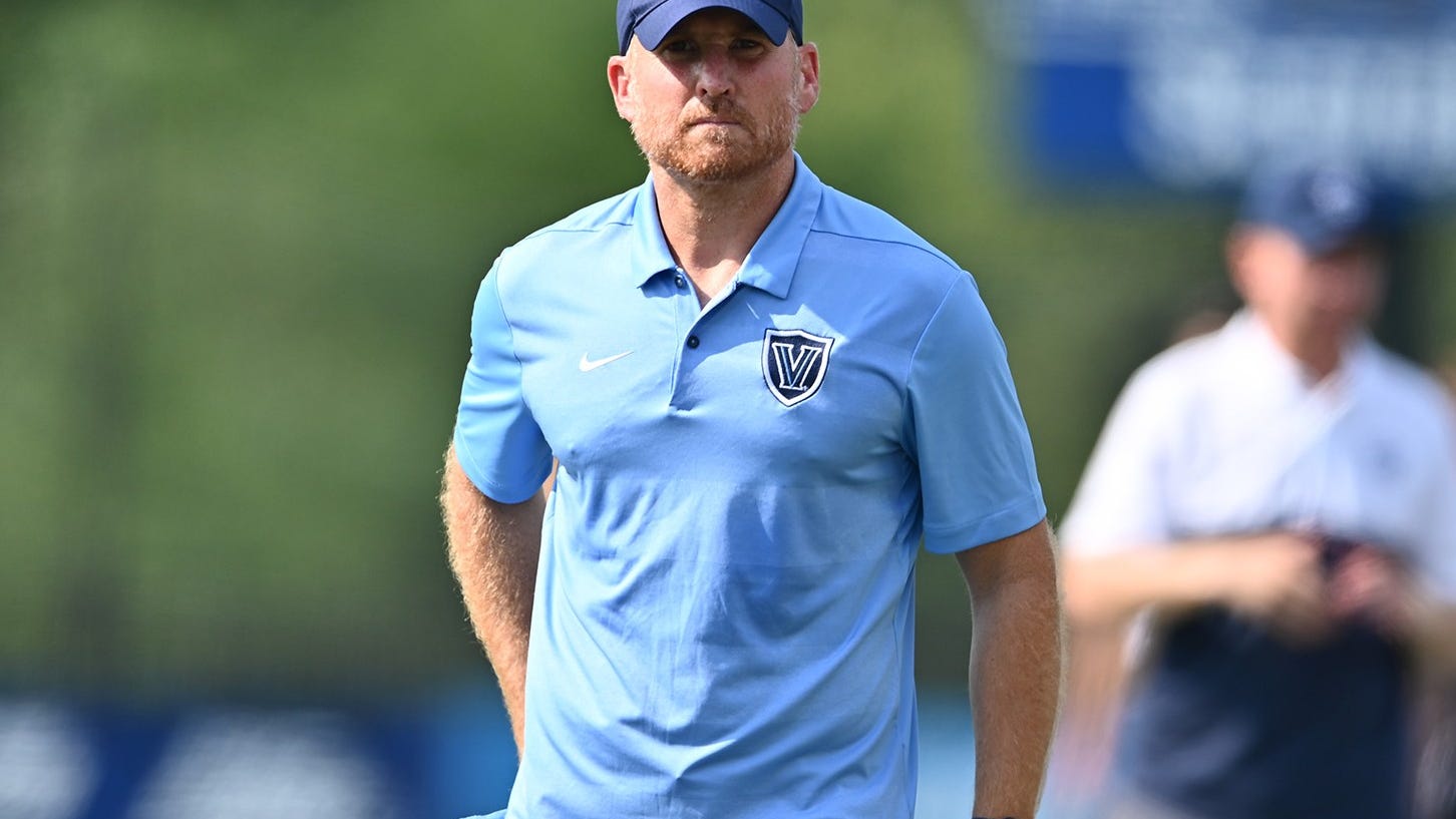 Villanova soccer coach Tom Carlin: 'The only pressure is from yourself'
