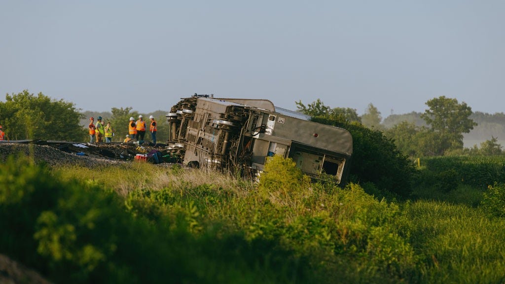 Boy Scout escaped Amtrak wreck and went back to comfort dying man