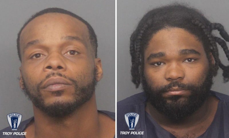 Jayvon Emmanuel Lindsley at left, Keith Emmanule Collins at right