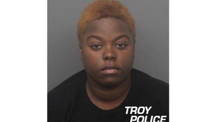 Woman who made bomb threat, tried to rob Troy bank ID'd by fingerprint left at scene: cops
