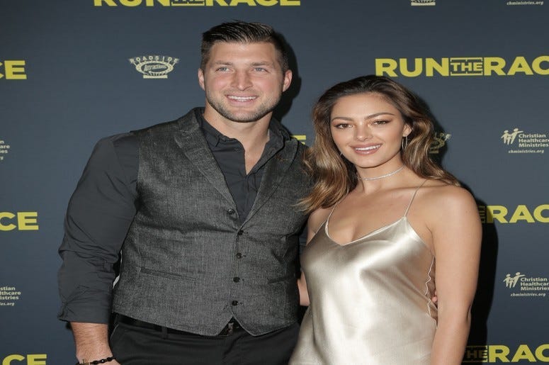 Tim Tebow, Demi-Leigh Nel-Peters