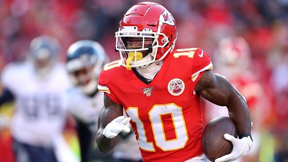 Tyreek Hill challenges Usain Bolt to race: 'Line up and stop hiding'