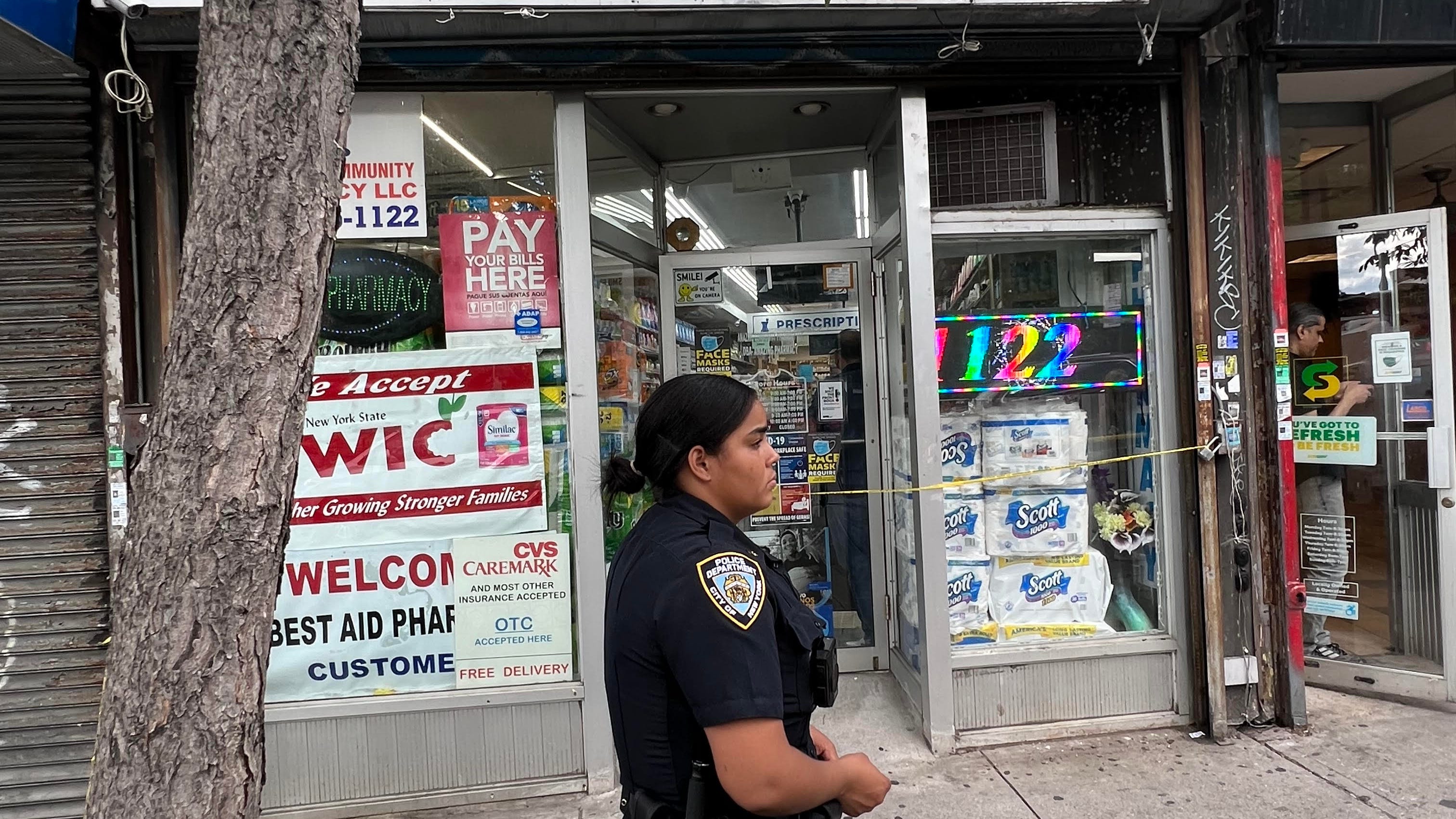 Man, 27, fatally shot in Bronx pharmacy: NYPD