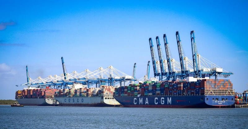 SC Ports seamlessly handled three 1,200-foot container ships simultaneously for the first time at Wando Welch Terminal. 
