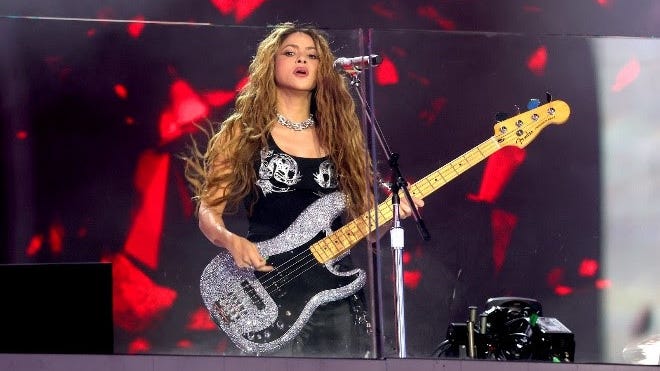 FOTOS y VIDEO: Shakira sorprender a la ciudad de Nueva York y hace historia con concierto gratuito en Times Square