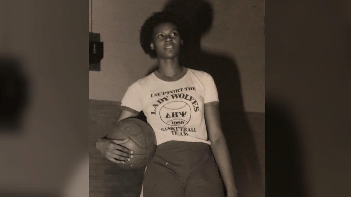 How Valerie Walker, 2 Hall of Fame coaches at Cheyney made hoops 'HERstory'