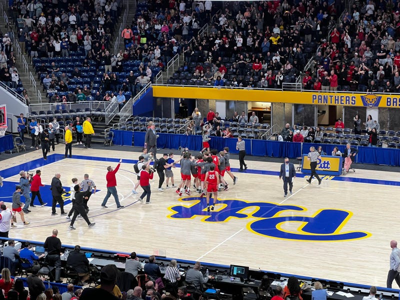 Fox Chapel Celebrates First WPIAL Title since 1977