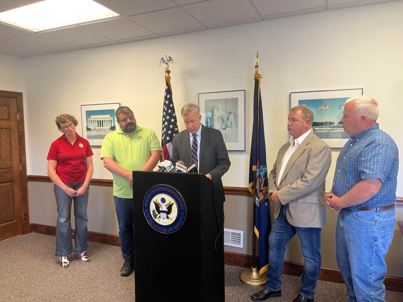 Congressman Chris Jacobs and members of New York Farm Bureau in Williamsville, N.Y.