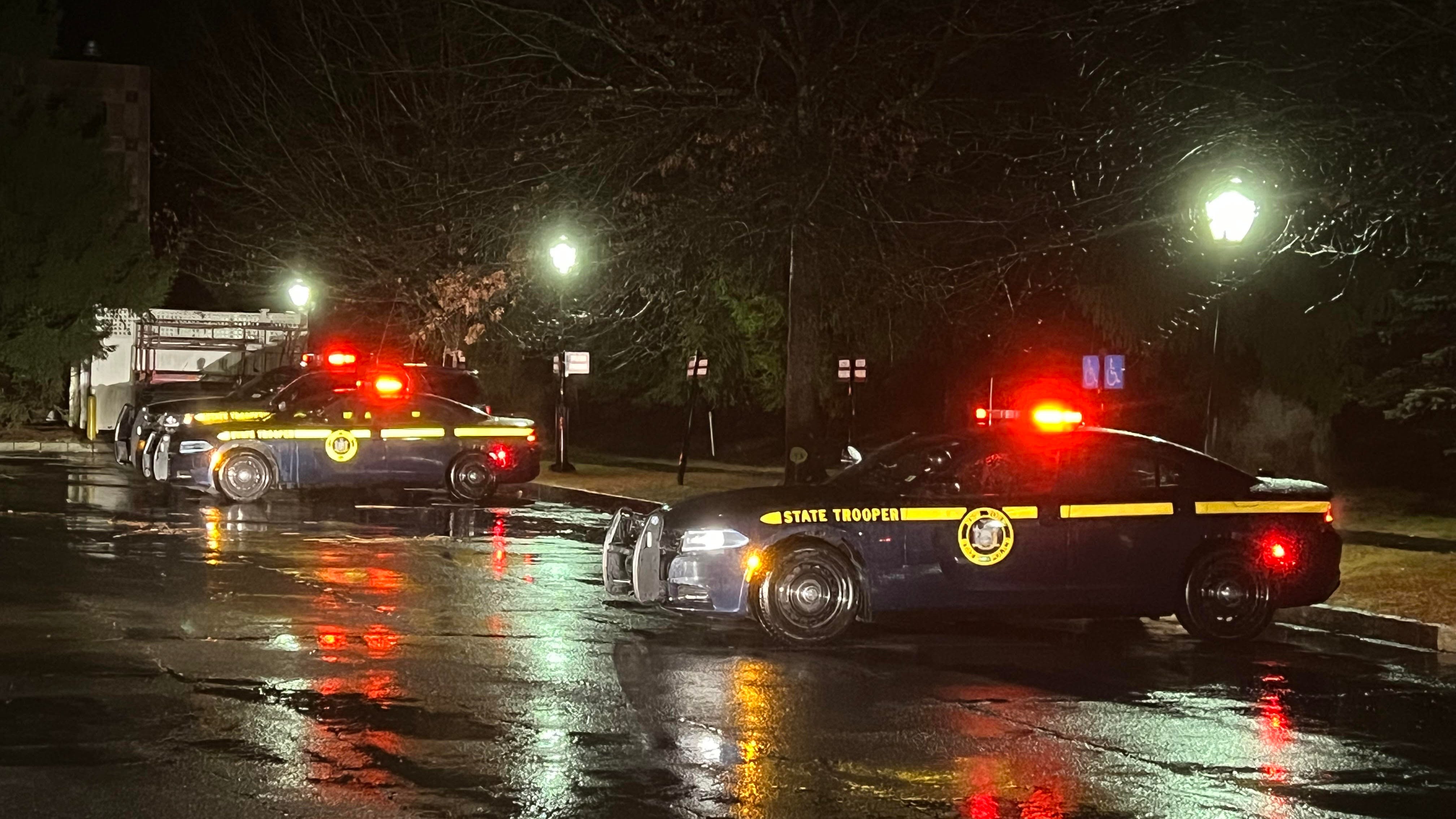 2 men dead after small plane from JFK crashes in Westchester