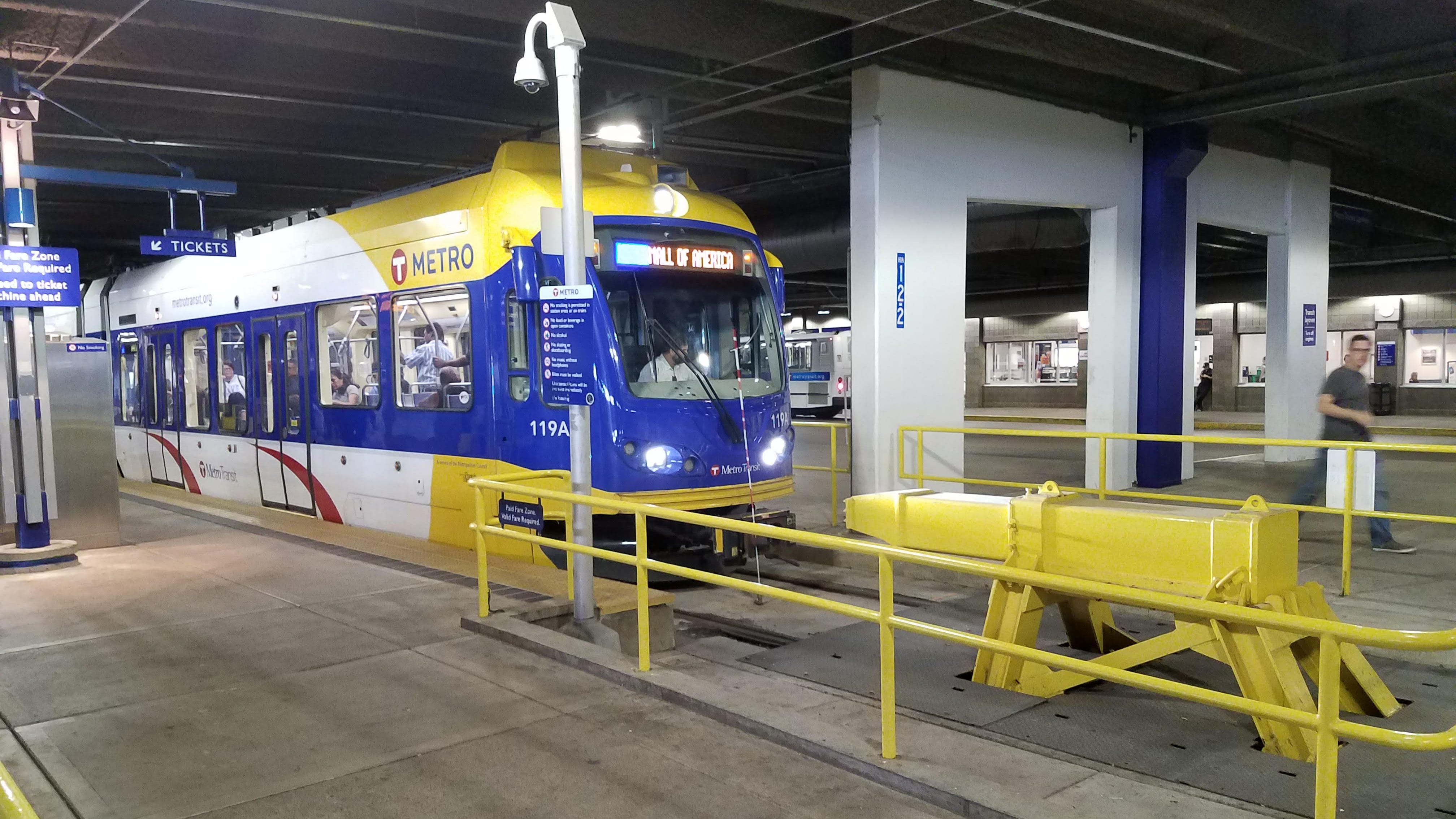 Public safety bill includes funds for Metro Transit safety