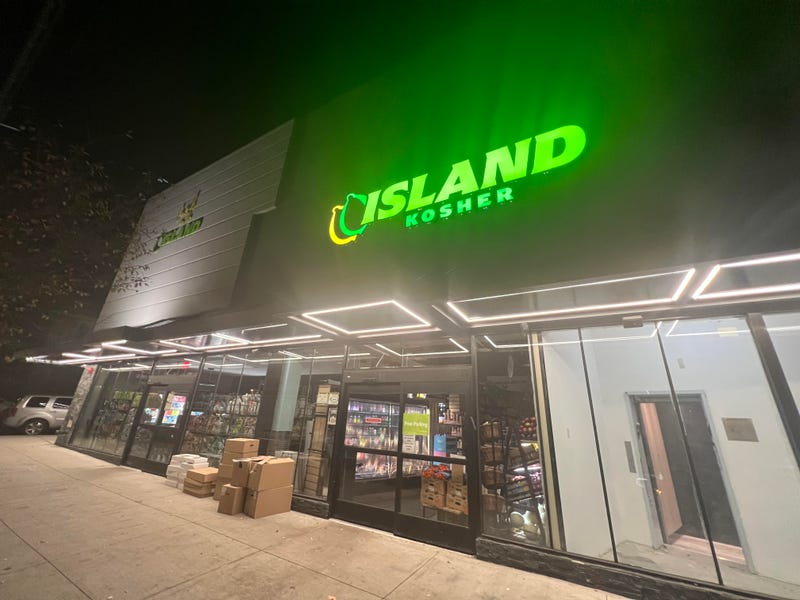 A father and his 7-year-old son were shot with BB gun pellets outside a kosher grocery store on Staten Island Sunday afternoon