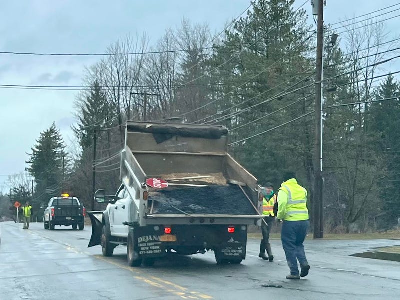Crew repairing potholes on Seneca Street in Elma, N.Y. (3/17/2023)