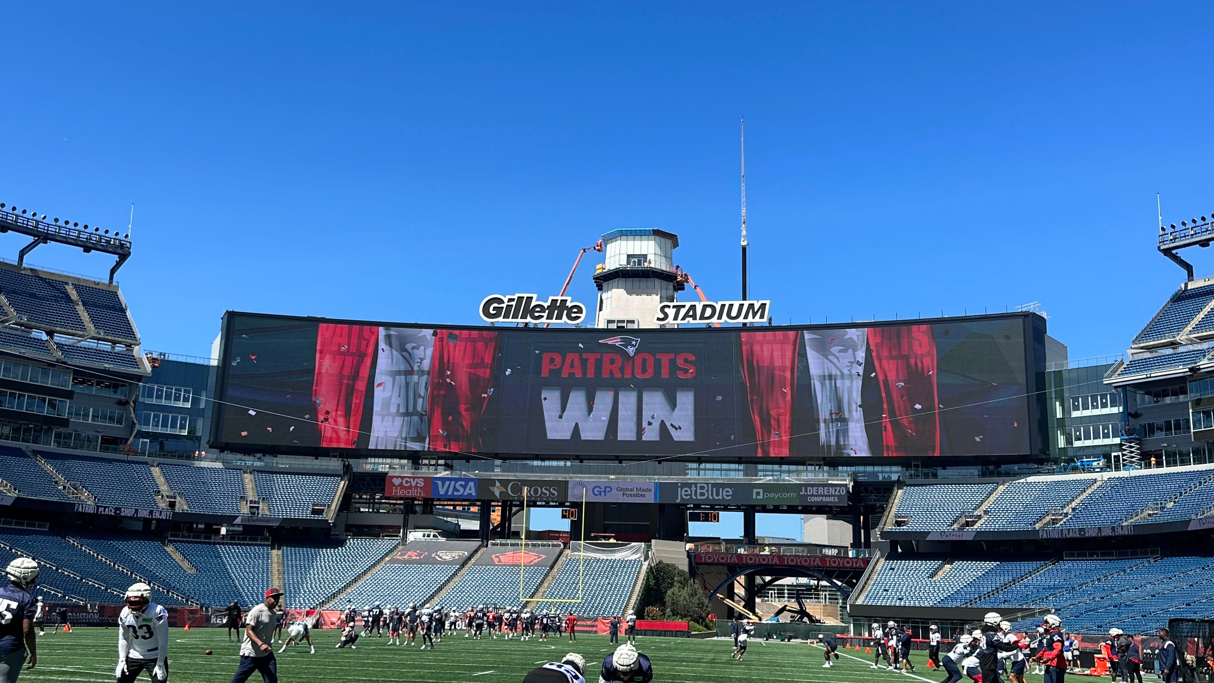 Patriots Practice Report: In-stadium session signals ramp up for Eagles