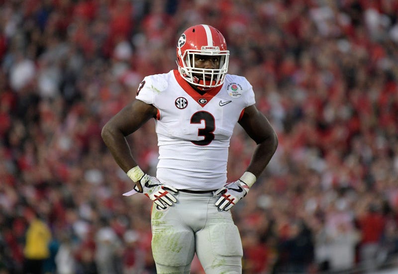 Roquan Smith during the 2018 Rose Bowl college football playoff semifinal game against the Oklahoma Sooners at Rose Bowl Stadium in Pasadena, CA.