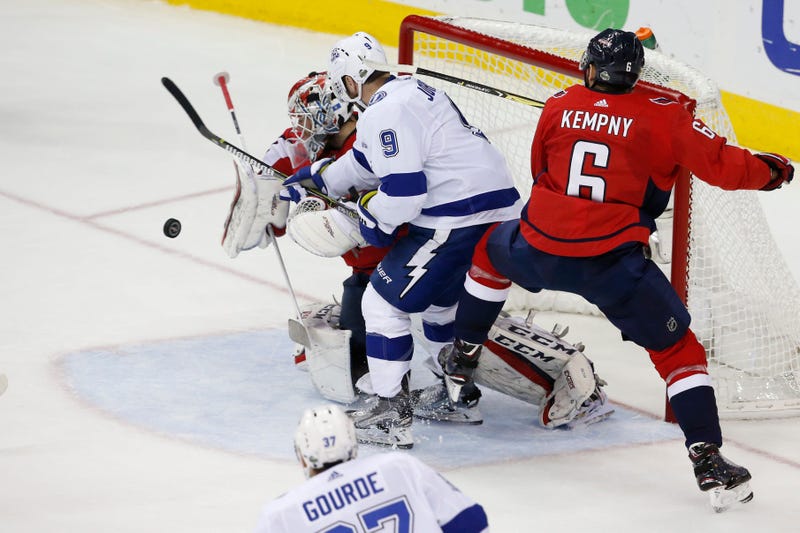Braden_Holtby
