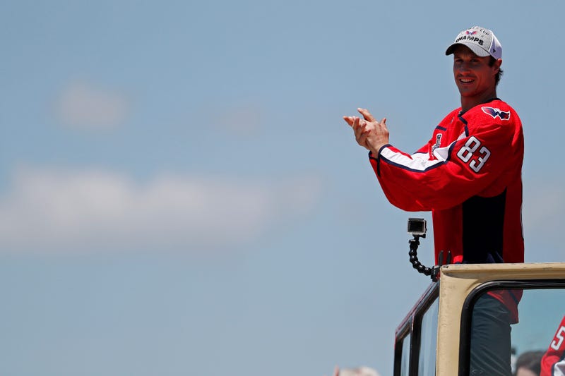 jay_beagle_caps