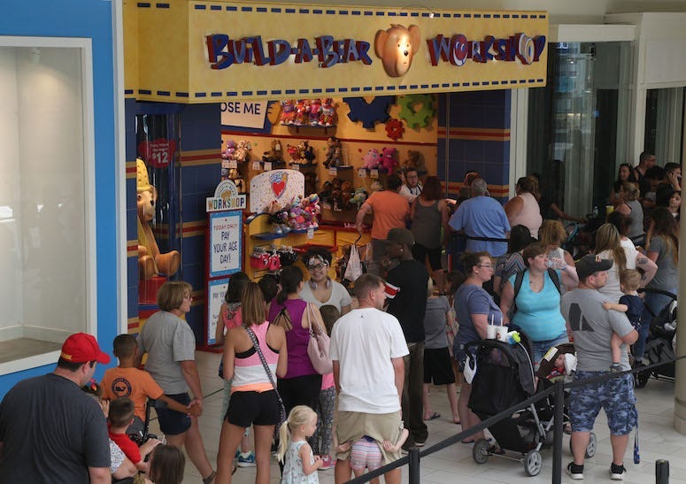Build-A-Bear, Workshop, Store, Customers, Line