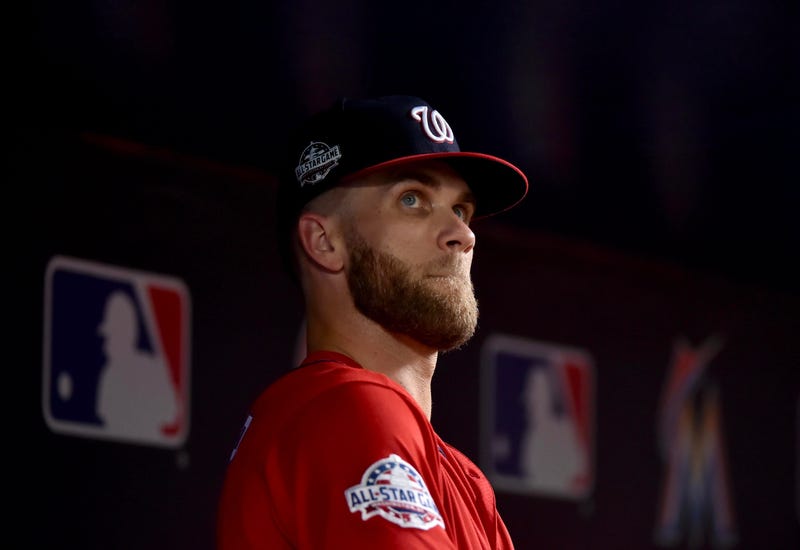 Bryce_Harper_Dugout
