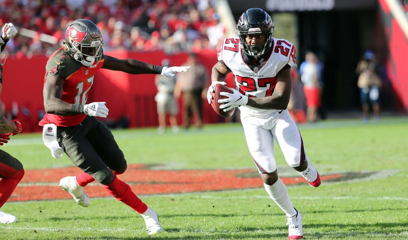 Falcons DB Damontae Kazee