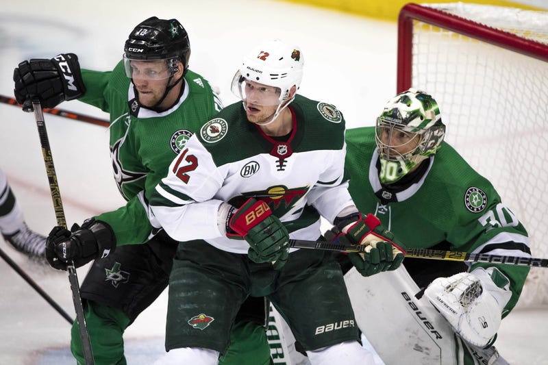 Eric Staal against Dallas
