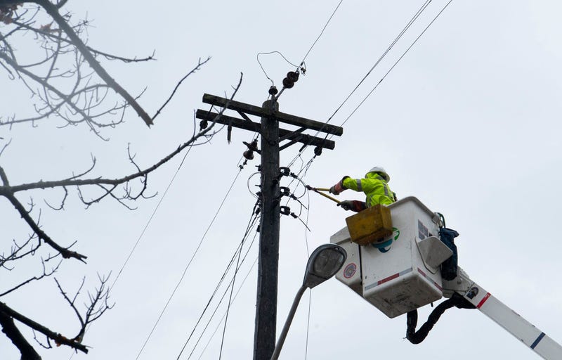 Crew working on power line