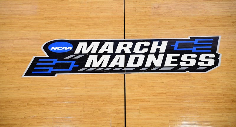 College Basketball 